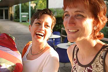 Das Organisationskomitee: Susan Korb und Karin Kolb